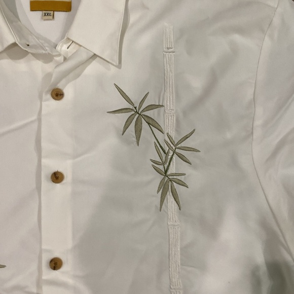 Man’s dress shirt - Picture 2 of 5